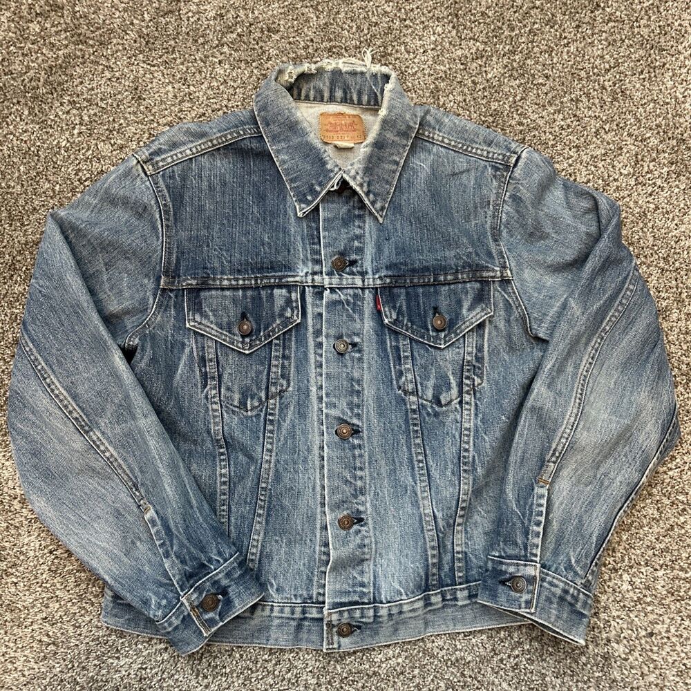 Vintage 70s Levi’s Men’s Denim Blue Jean Jacket - Size 42 - 70505 0217 Type 3